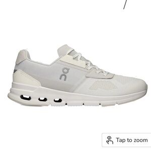 On cloud running clouddrift running shoes